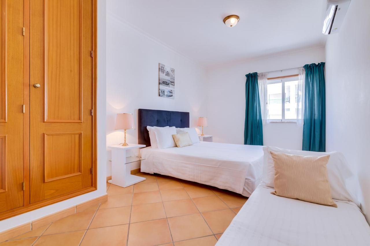 AL - Colina Beach Holidays Quarteira Exterior foto